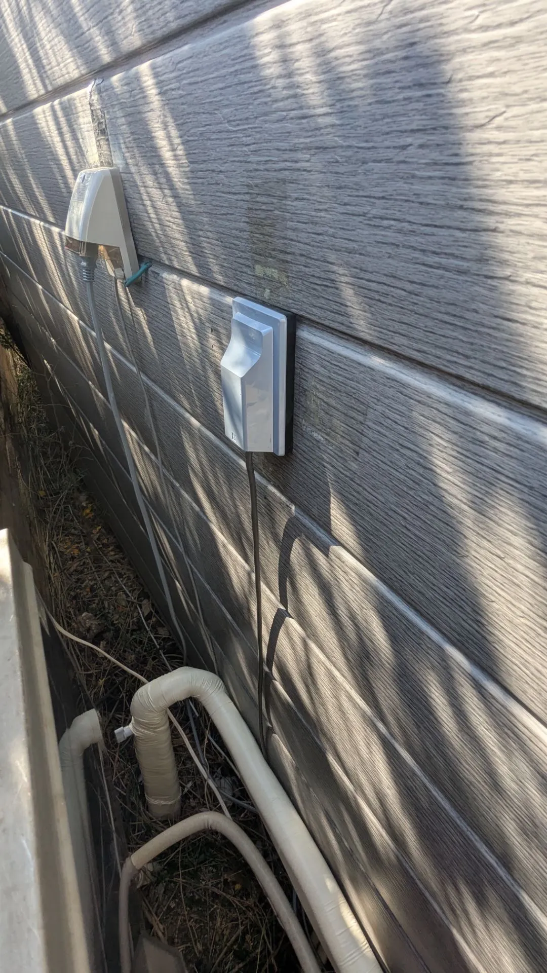 施工後入線カバー