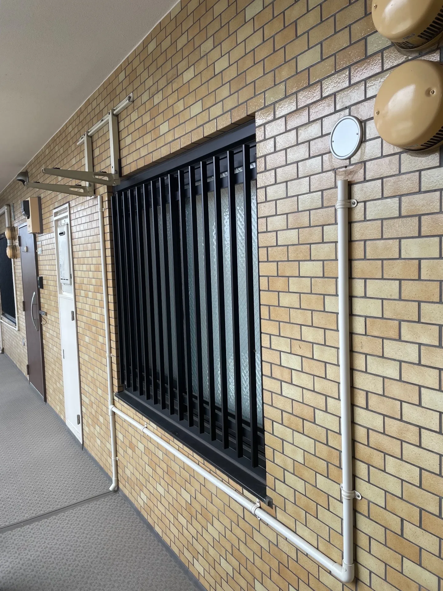 施工前共用廊下側屋外