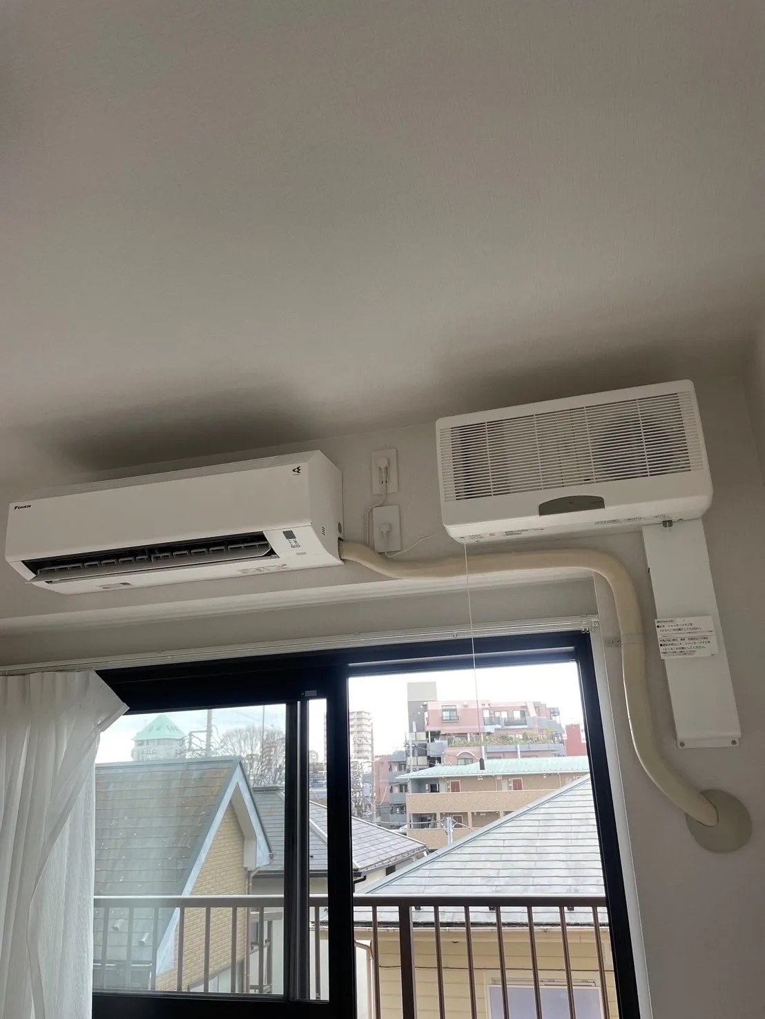 施工後ベランダ側室内機