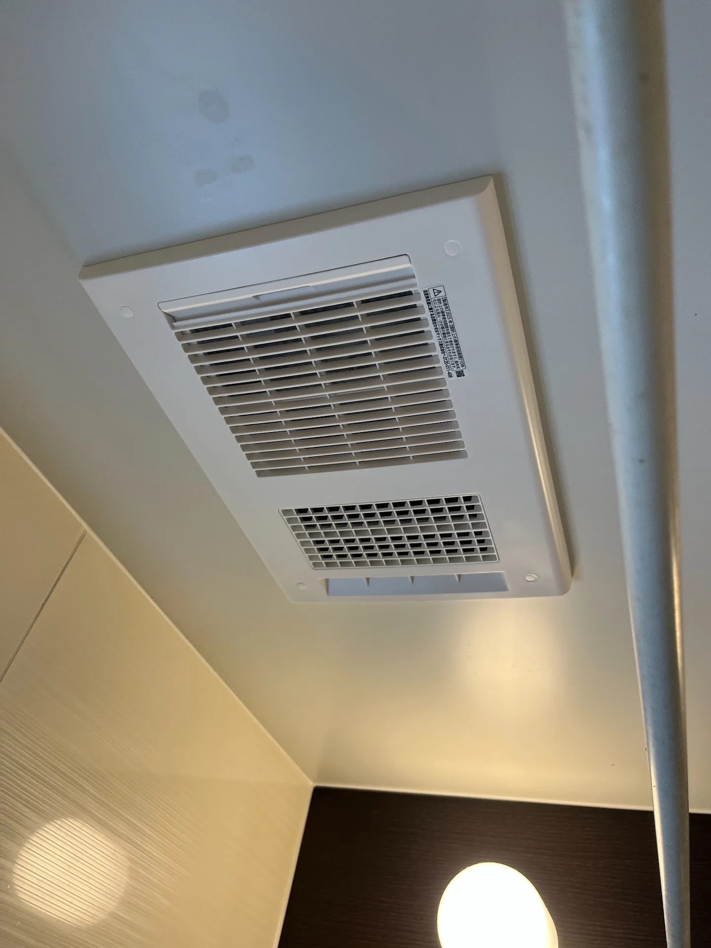 浴室換気乾燥暖房機