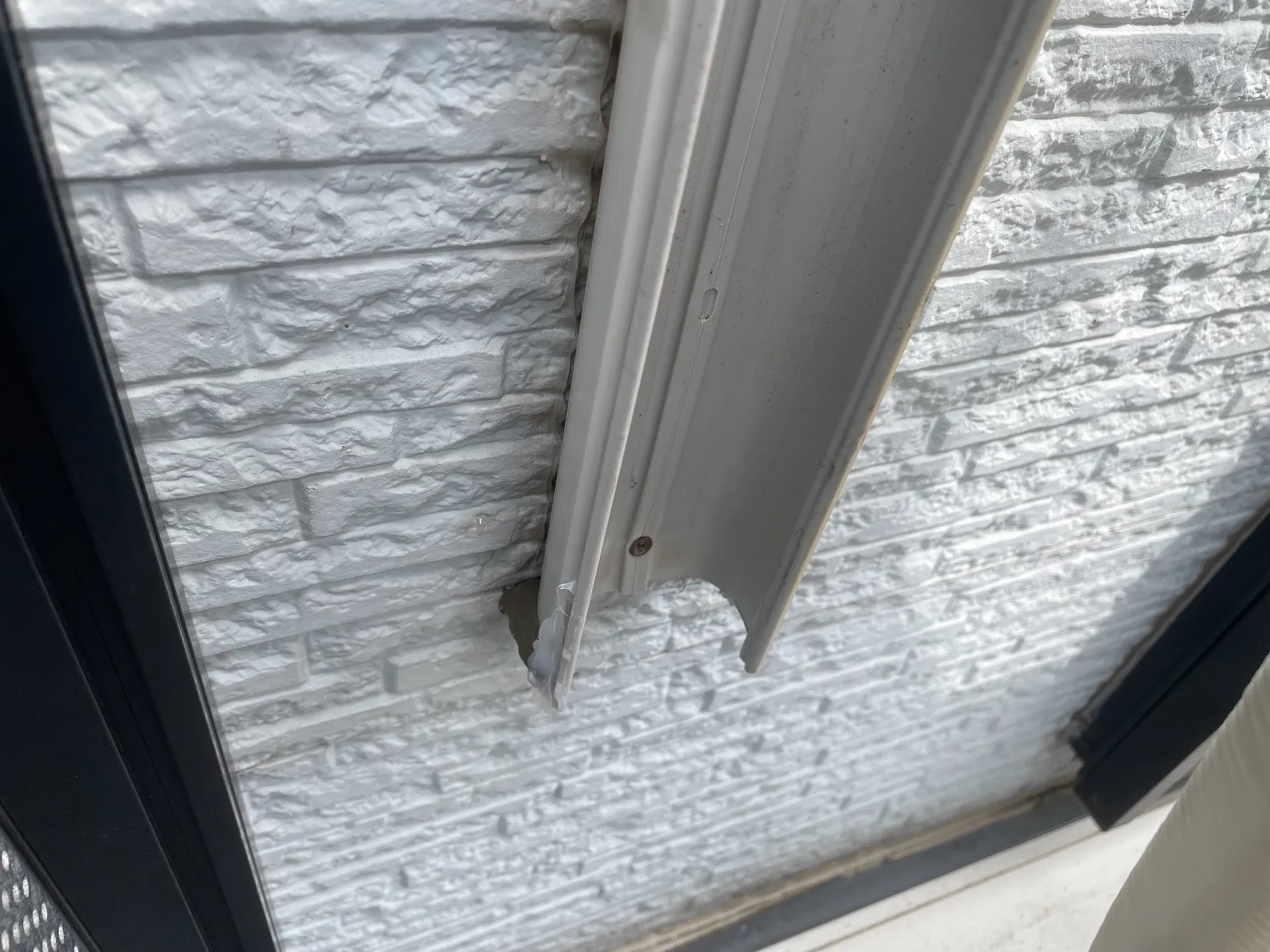 施工後配管カバー