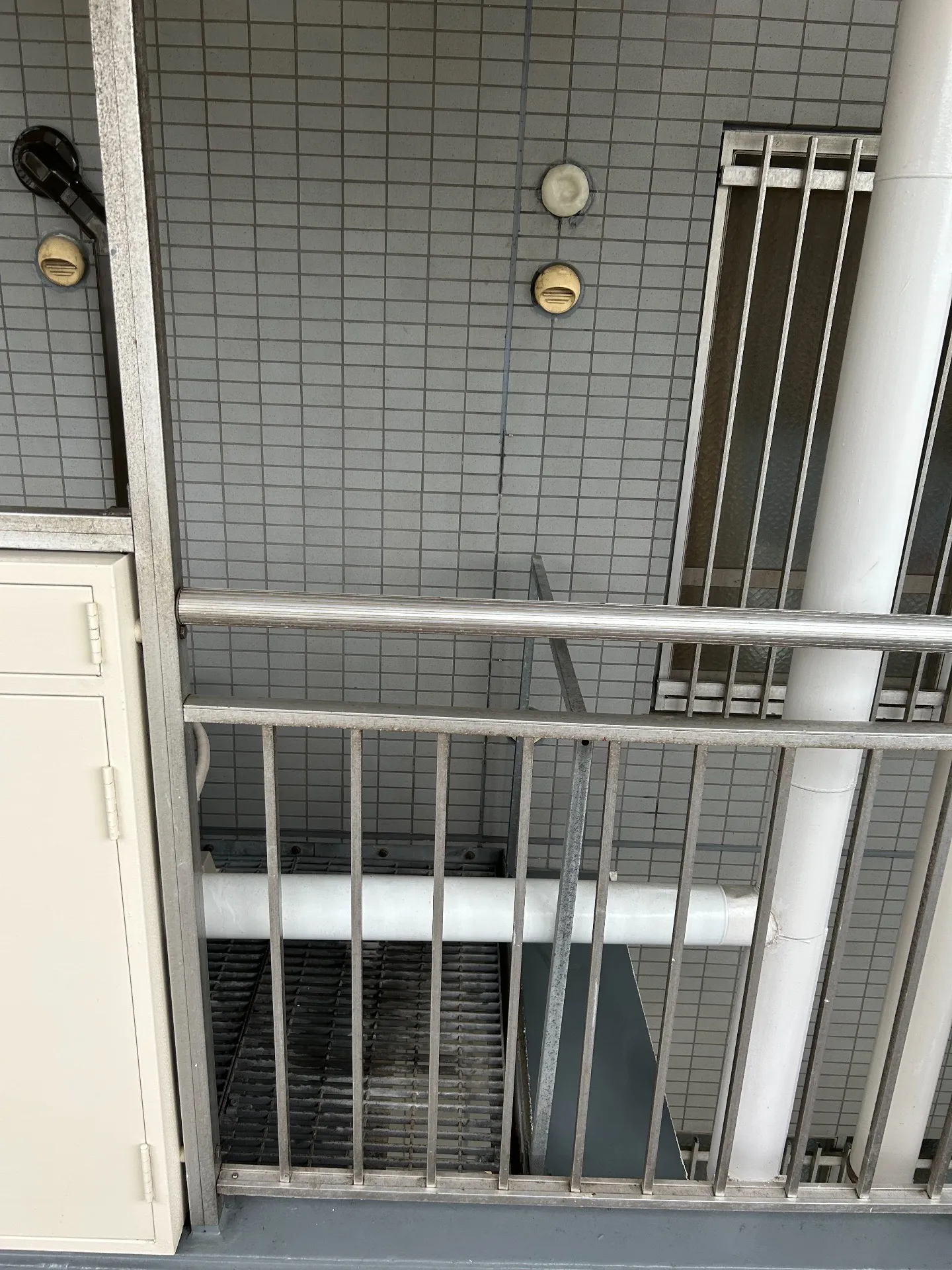 施工後取り外し屋外