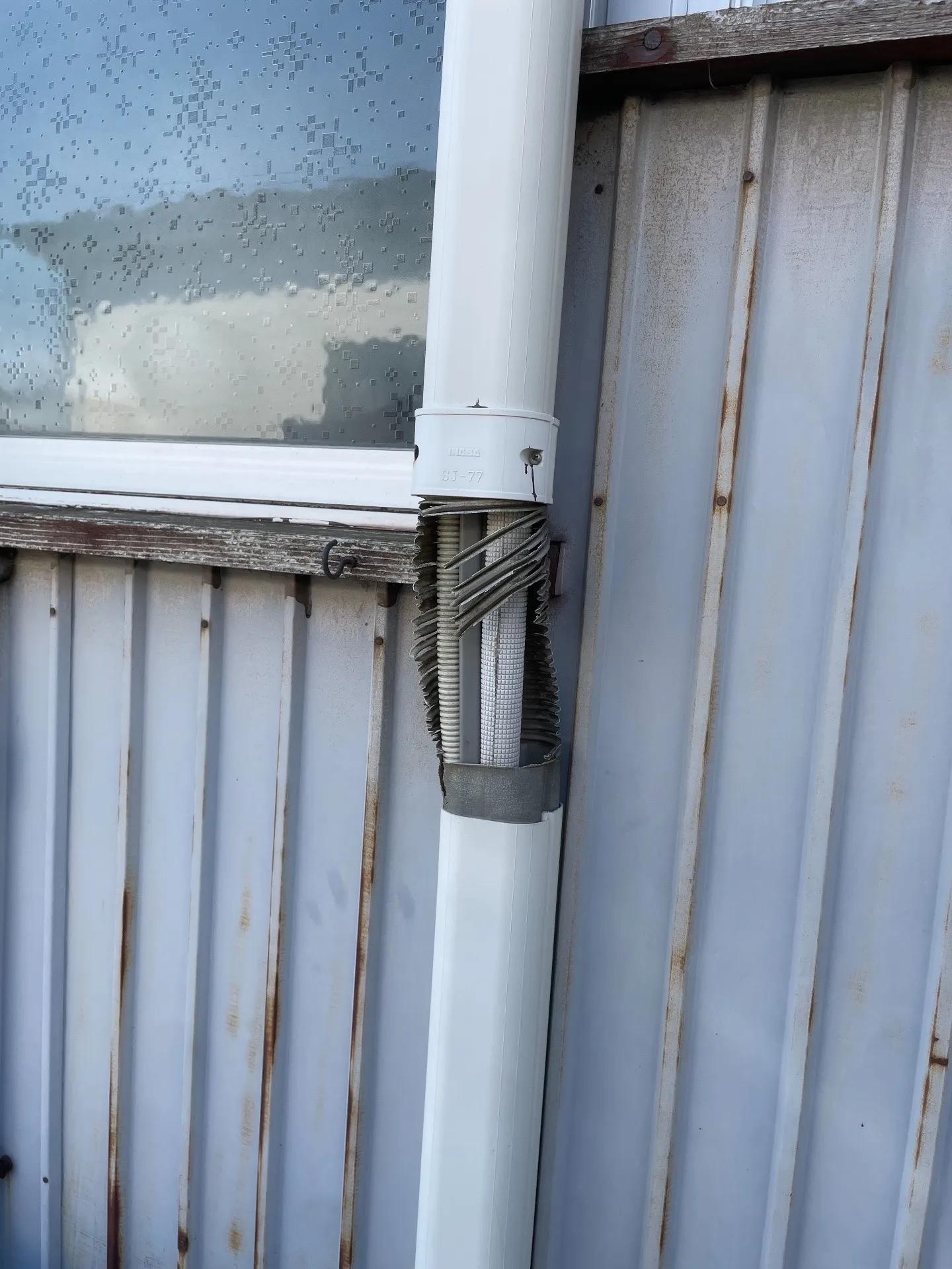 施工前配管カバー蛇腹