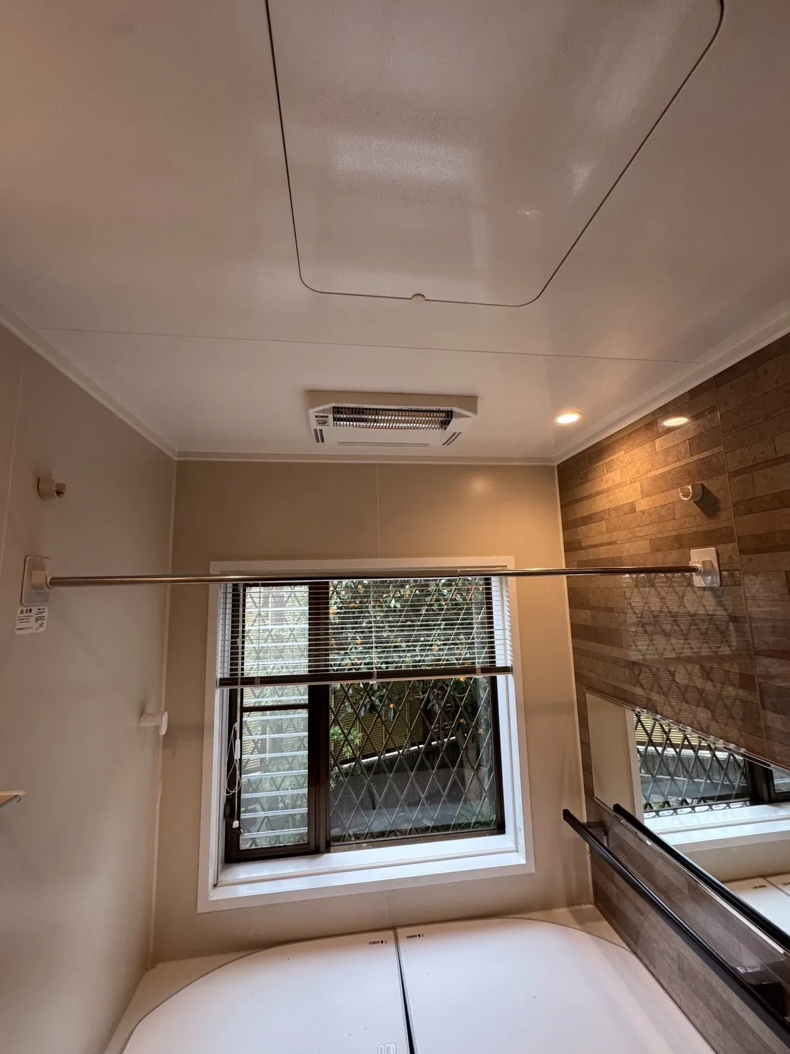 浴室乾燥暖房機