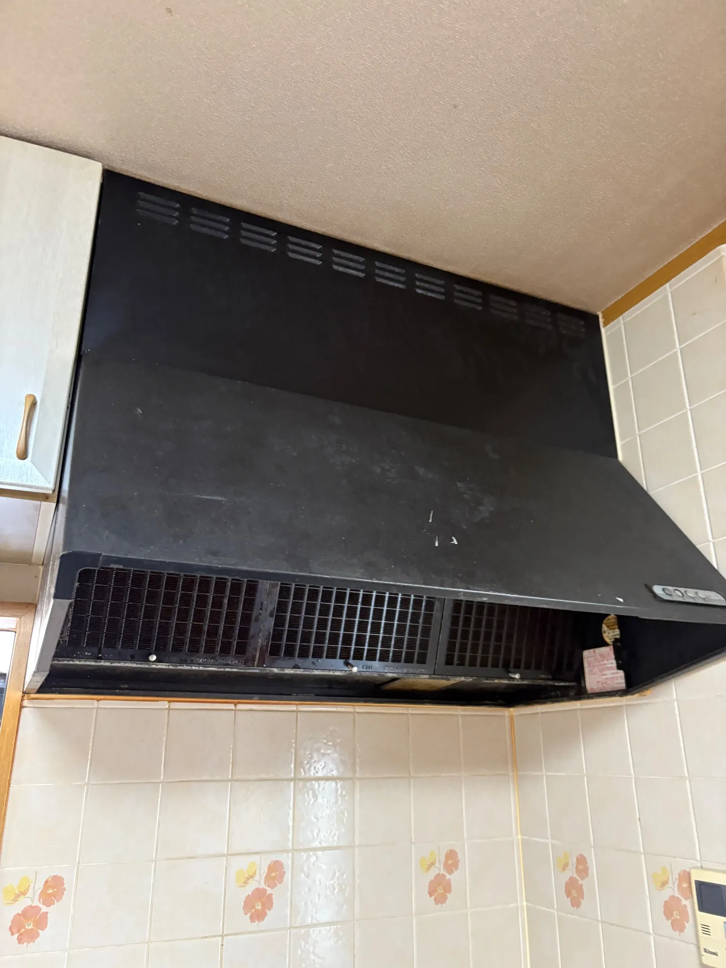 施工前レンジフード