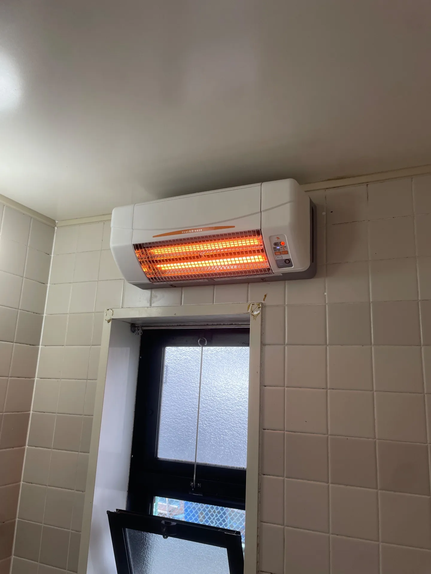 浴室換気乾燥暖房機