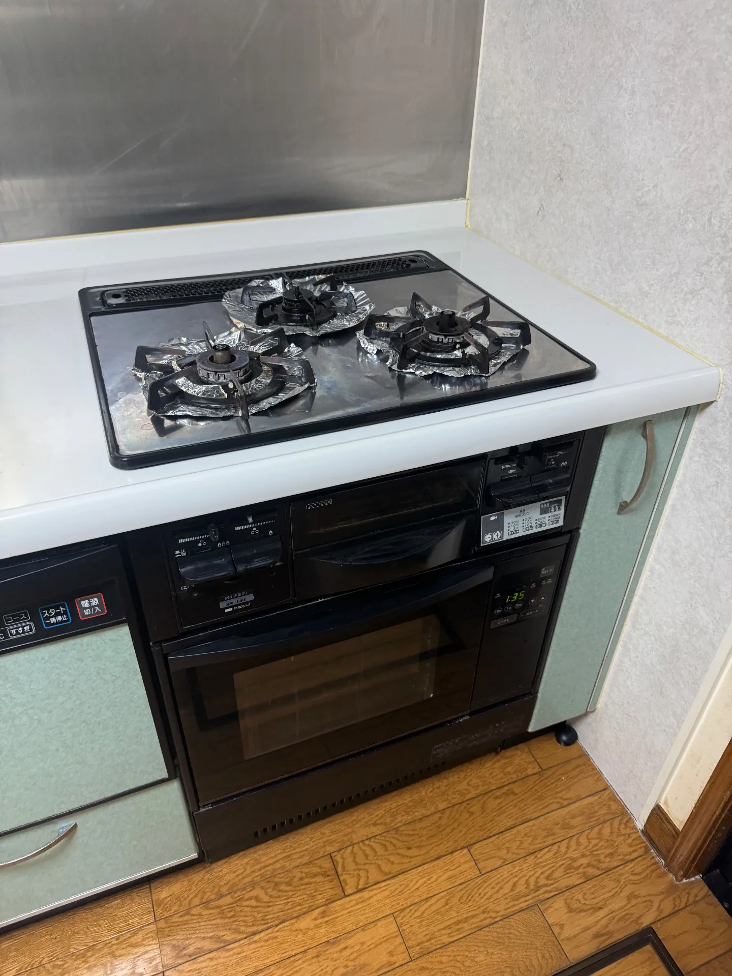 施工前ビルトインガスコンロ