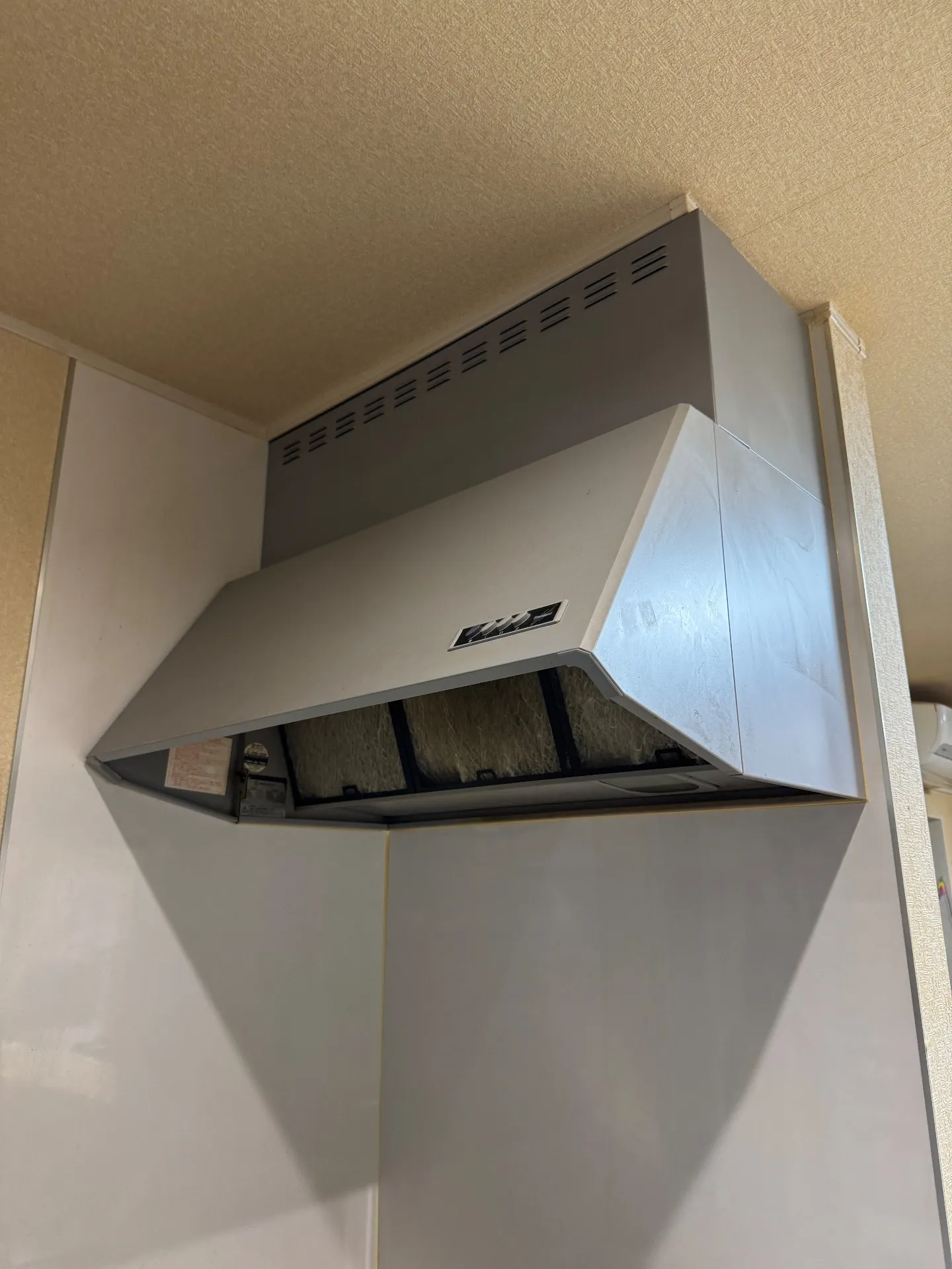 施工前レンジフード